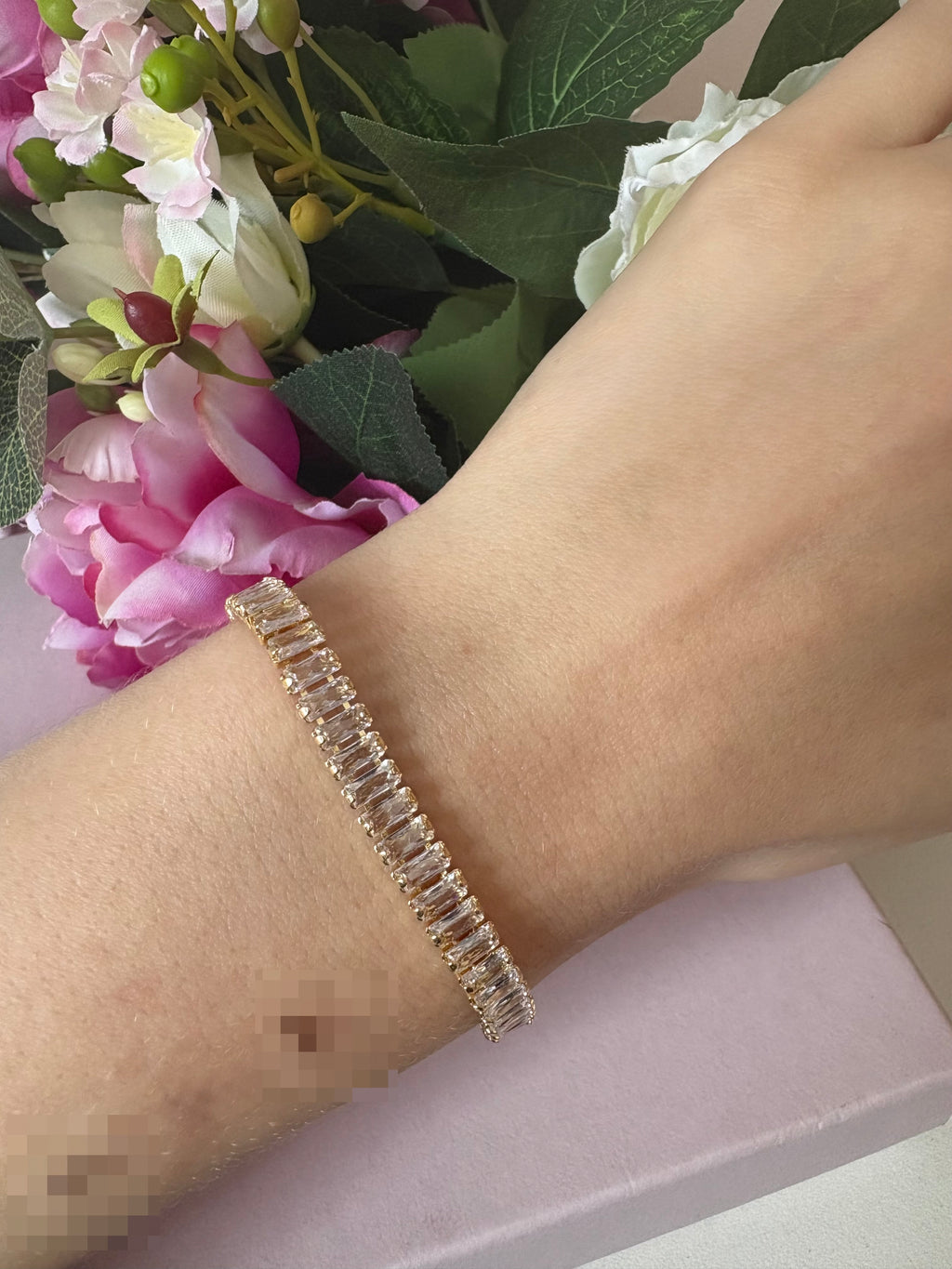 Desire bracelet