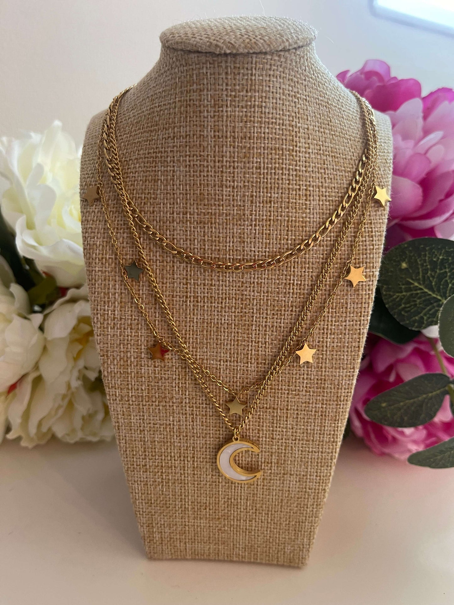 Collier Moon