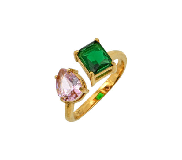 Bague Naya en acier titanium avec zircon. Design carré ouvert, moderne et raffiné. Résistante, hypoallergénique et brillante.