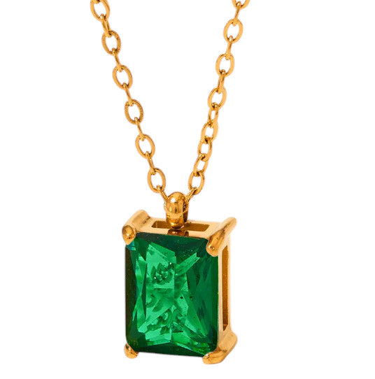 Collier Chiara assorti au bracelet en acier inoxydable : chic, durable et parfait pour un style raffiné et moderne.